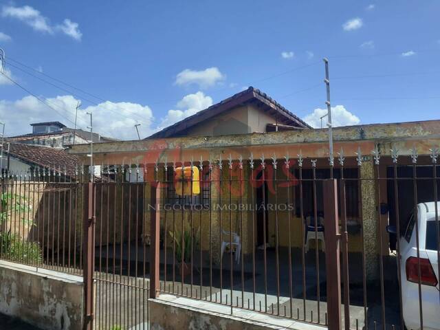 Casa para Venda em Caraguatatuba - 2