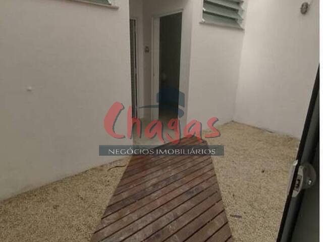 Ponto Comercial para Venda em Caraguatatuba - 4