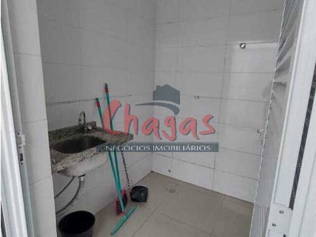 #2765 - Ponto Comercial para Venda em Caraguatatuba - SP - 3