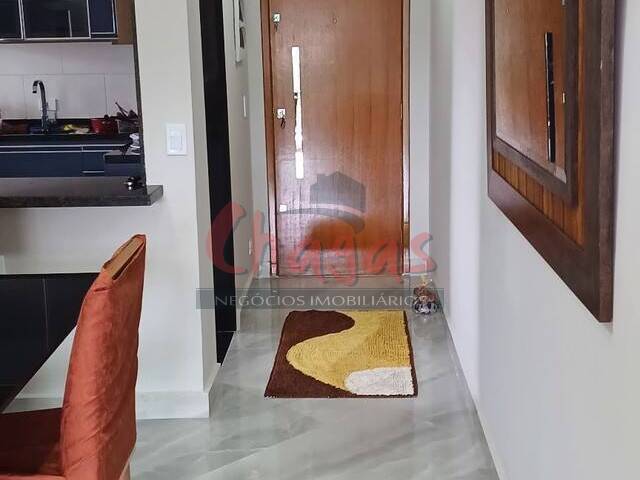 Apartamento para Venda em Caraguatatuba - 2