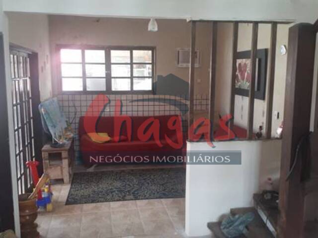 Casa para Venda em Caraguatatuba - 4