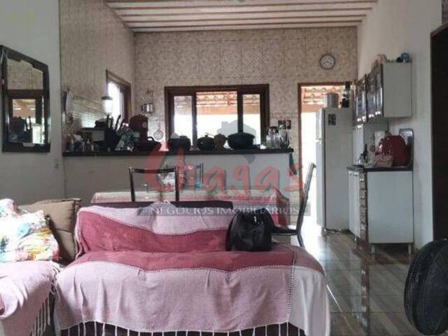 #2851 - Casa para Venda em Caraguatatuba - SP - 2