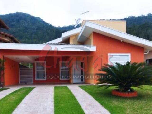 #922 - Casa para Venda em Caraguatatuba - SP - 1