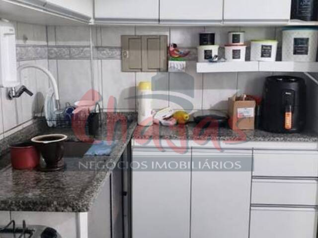 Apartamento para Venda em Caraguatatuba - 3