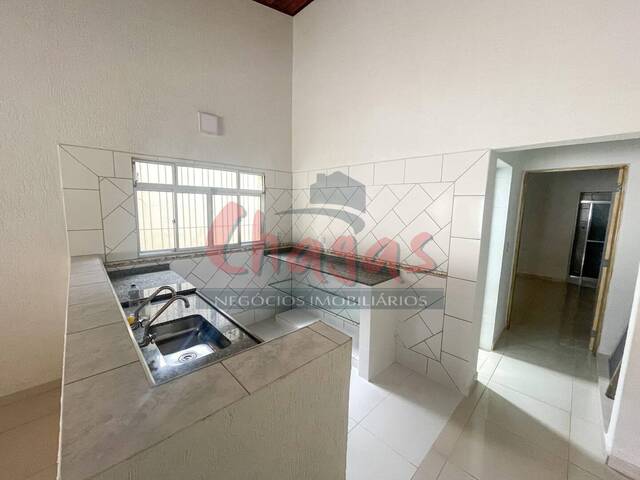 Casa para Venda em Caraguatatuba - 4