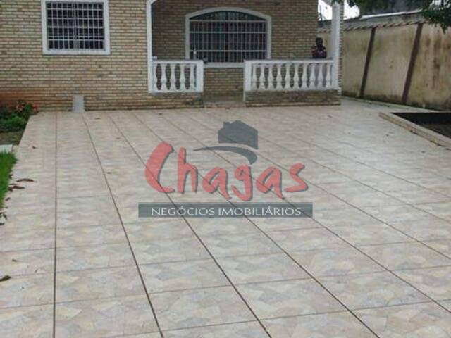 #1065 - Casa para Venda em Caraguatatuba - SP - 1