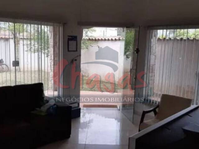 Casa para Venda em Caraguatatuba - 5