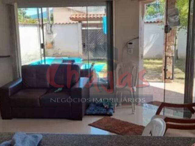 Casa para Venda em Caraguatatuba - 4