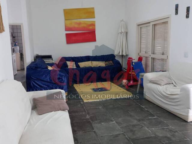 Casa para Venda em Caraguatatuba - 2