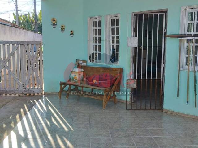 Casa para Venda em Caraguatatuba - 1