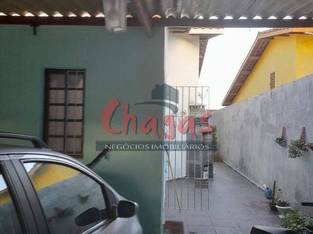 Casa para Venda em Caraguatatuba - 2