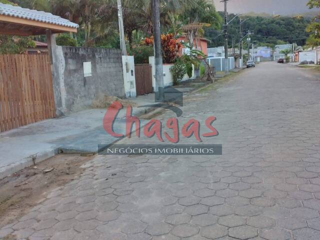 Casa para Venda em Caraguatatuba - 5