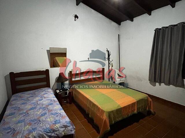 Sobrado para Venda em Caraguatatuba - 4