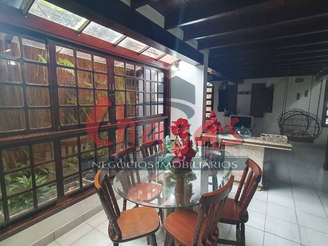 Casa para Venda em Caraguatatuba - 4