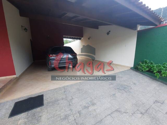 #1696 - Casa para Venda em Caraguatatuba - SP - 2