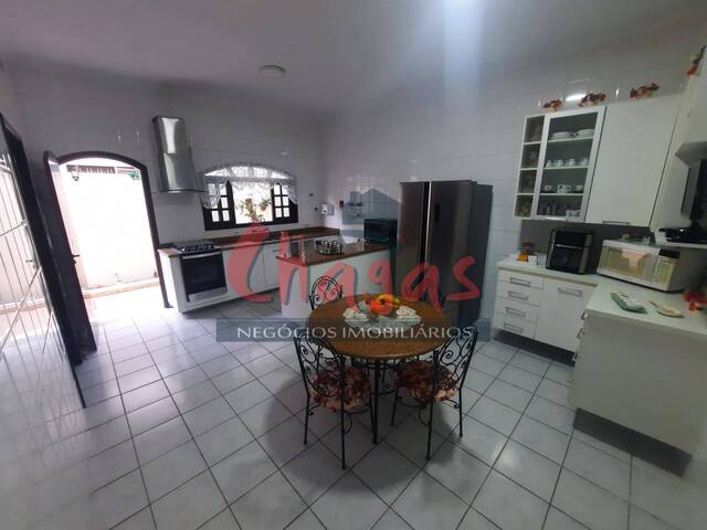 Casa para Venda em Caraguatatuba - 5
