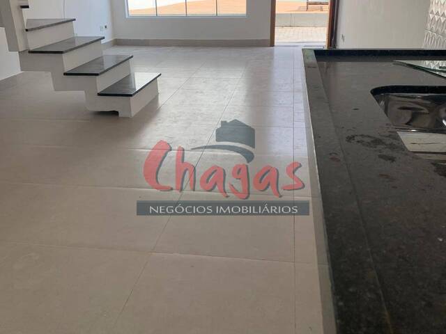 Casa para Venda em Caraguatatuba - 5
