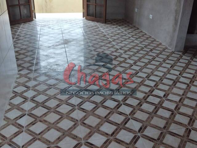 Casa para Venda em Caraguatatuba - 4