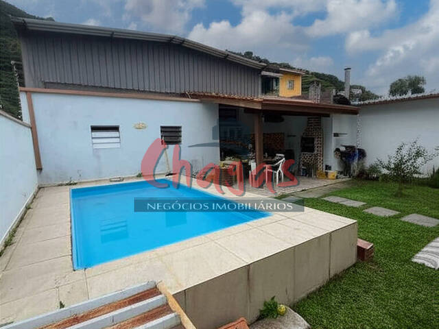 Locação em Sumaré - Caraguatatuba