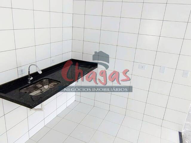 Apartamento para Venda em Caraguatatuba - 4