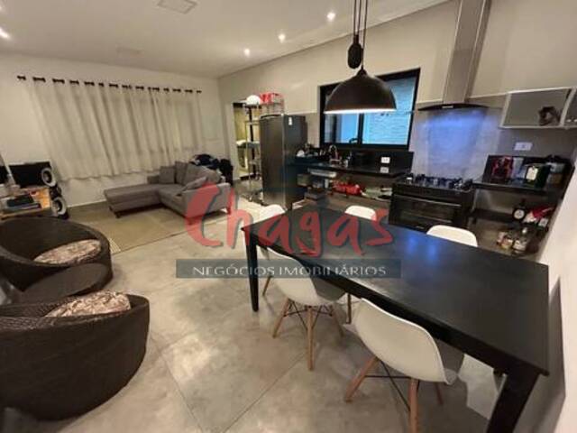 #3036 - Casa para Venda em Caraguatatuba - SP - 1