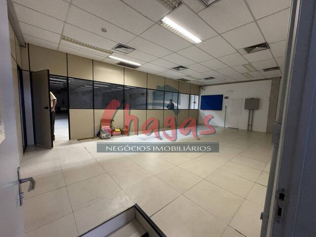 Prédio comercial para Locação em Caraguatatuba - 5