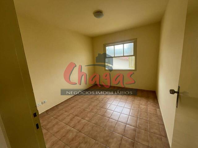 #4033 - Apartamento para Venda em Caraguatatuba - SP - 2