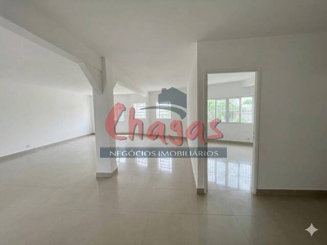 Sala para Locação em Caraguatatuba - 2