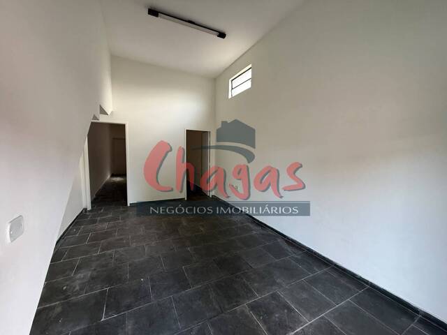 #4060 - Sala para Locação em Caraguatatuba - SP