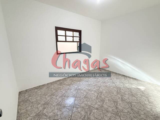Casa para Venda em Caraguatatuba - 4