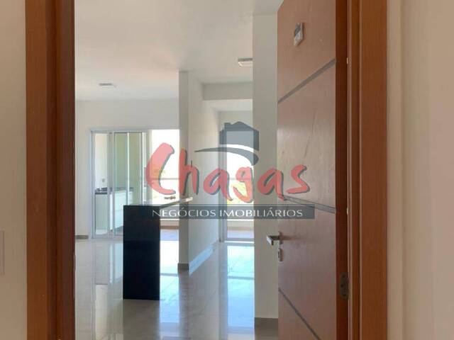 Apartamento para Locação em Caraguatatuba - 2