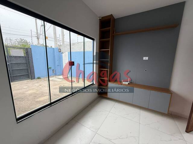 Casa para Venda em Caraguatatuba - 4
