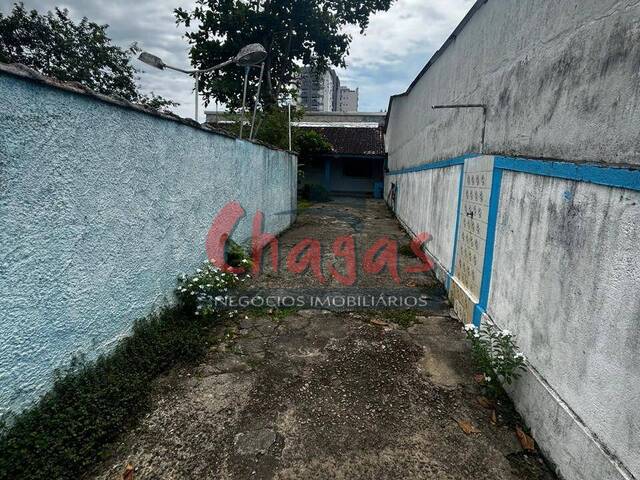 Casa para Venda em Caraguatatuba - 2
