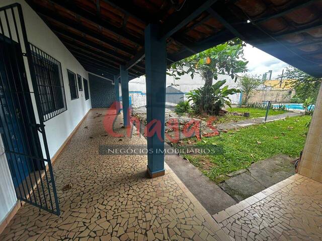 #4085 - Casa para Venda em Caraguatatuba - SP