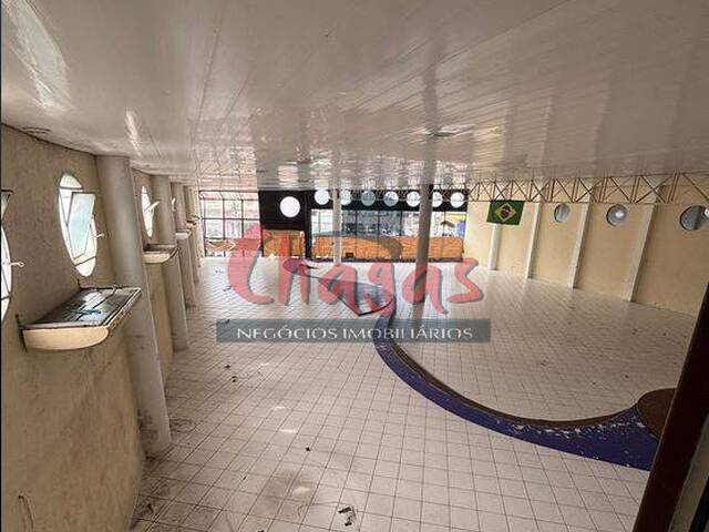 #4089 - Sala para Locação em Caraguatatuba - SP