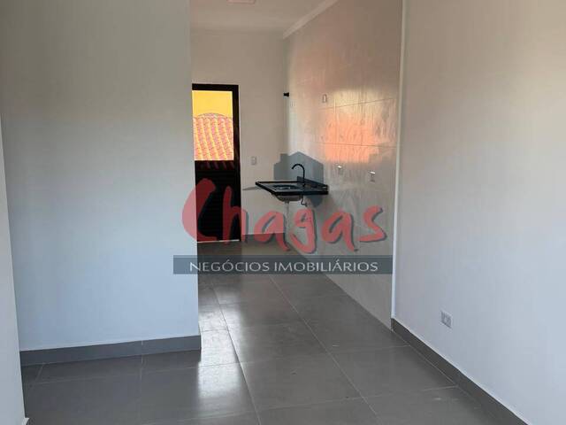 Apartamento para Locação em Caraguatatuba - 2
