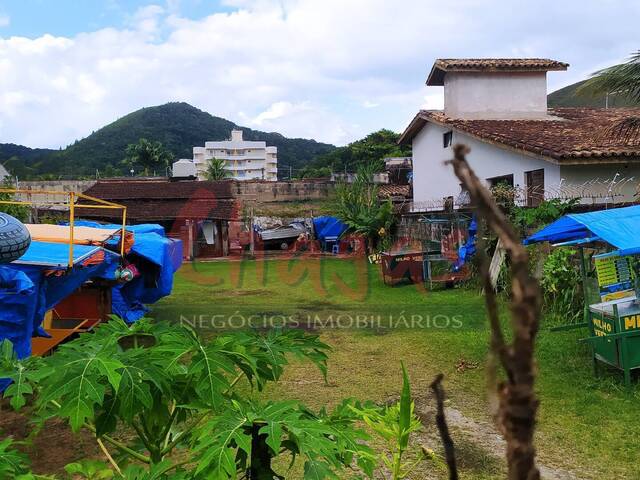 Terreno para Venda em Caraguatatuba - 1