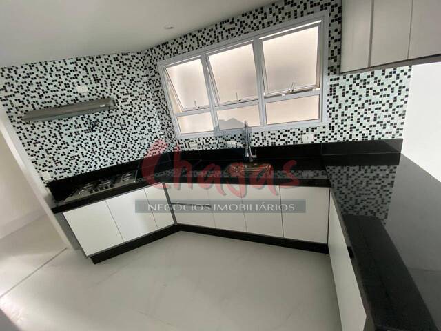 Apartamento para Venda em Caraguatatuba - 5