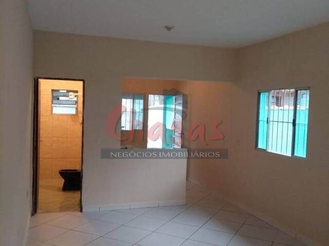 Casa para Venda em Caraguatatuba - 3