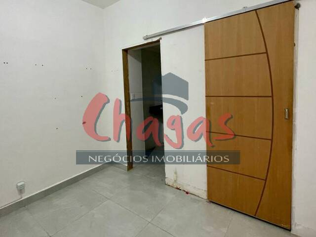 #2909 - Ponto Comercial para Venda em Caraguatatuba - SP - 3