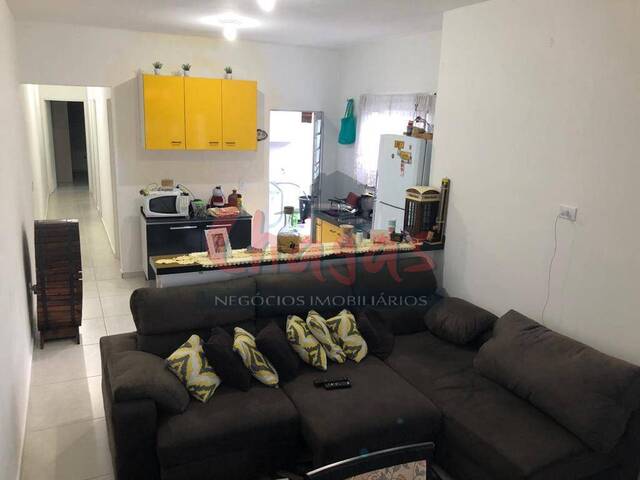 Casa para Venda em Caraguatatuba - 4