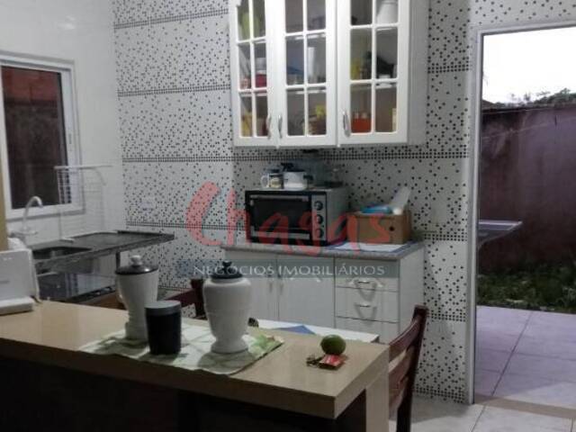 Casa para Venda em Caraguatatuba - 3