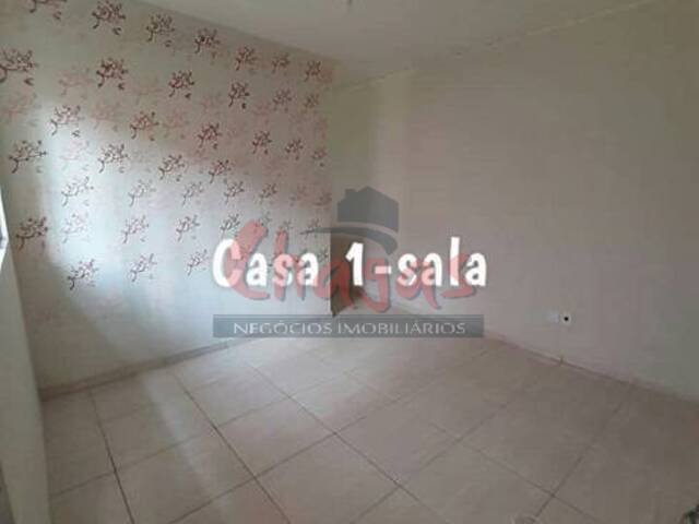 Casa para Venda em Caraguatatuba - 4