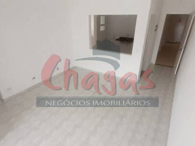 Apartamento para Venda em Caraguatatuba - 5