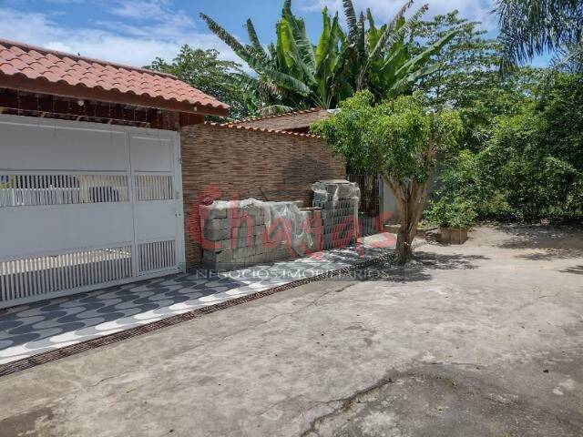 Casa para Venda em Caraguatatuba - 4
