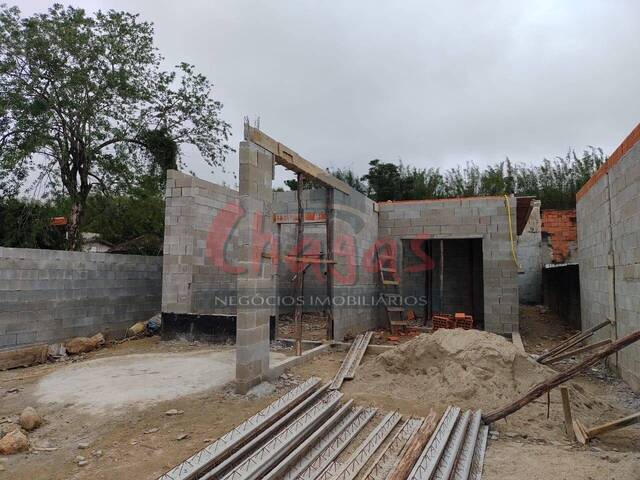 Casa para Venda em Caraguatatuba - 4