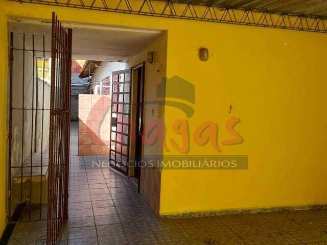 Casa para Venda em Caraguatatuba - 2