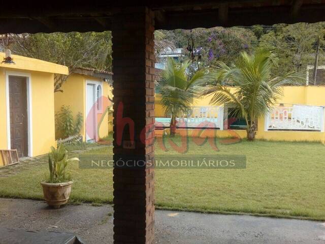 Casa para Venda em Caraguatatuba - 2