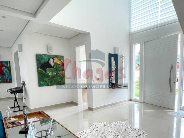 Casa para Venda em Caraguatatuba - 4
